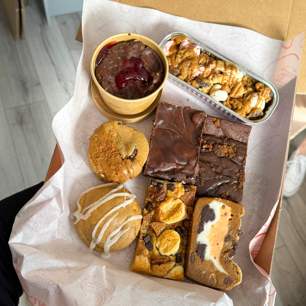 MYSTERY BAKE BOX