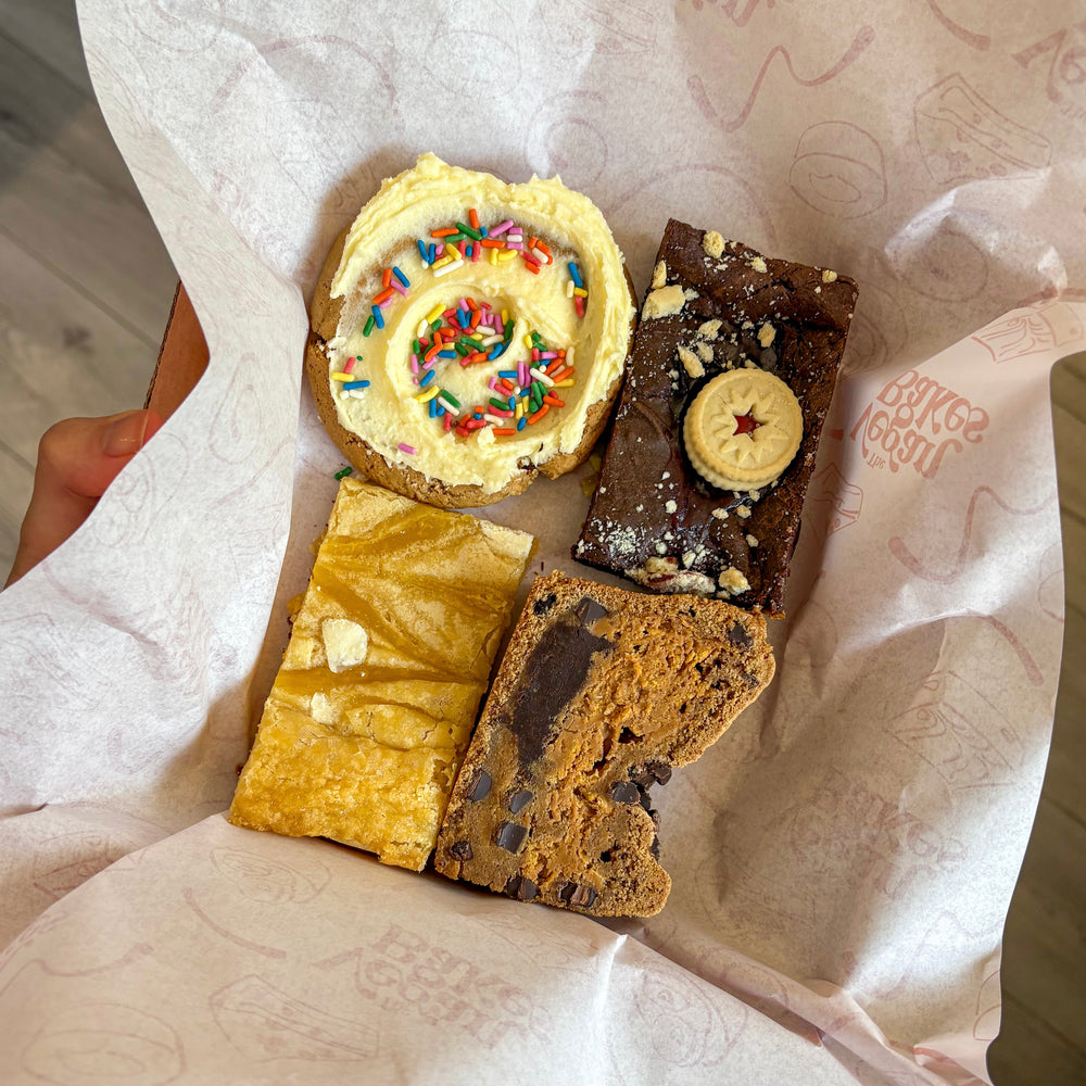 MYSTERY BAKE BOX